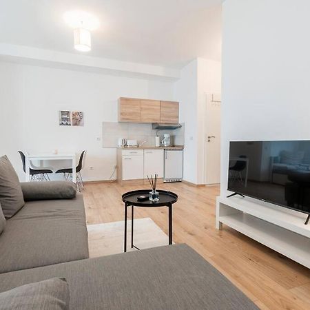 Stilvolles Apartment Fuer 4 Pers. BRE Exterior foto