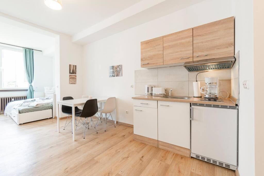 Stilvolles Apartment Fuer 4 Pers. BRE Exterior foto